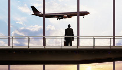 海航旅業(yè)原董事長辛笛被免職，旅游業(yè)務(wù)面臨新變局